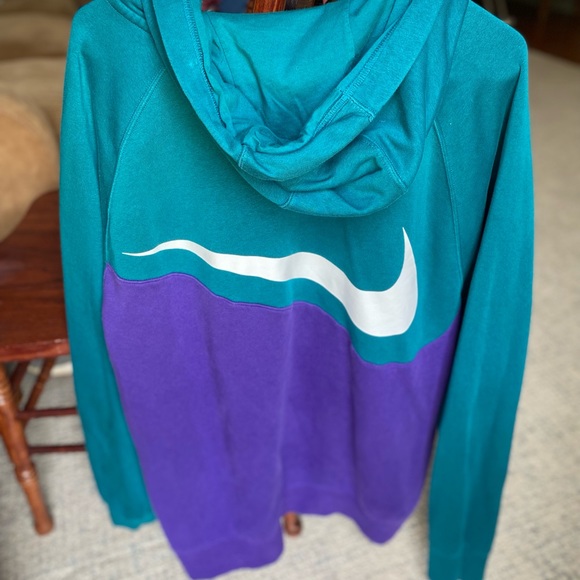 Nike zip up hoodie - Picture 2 of 2